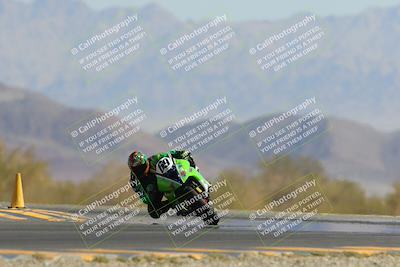 media/Apr-09-2023-SoCal Trackdays (Sun) [[333f347954]]/Turn 14 (1015am)/